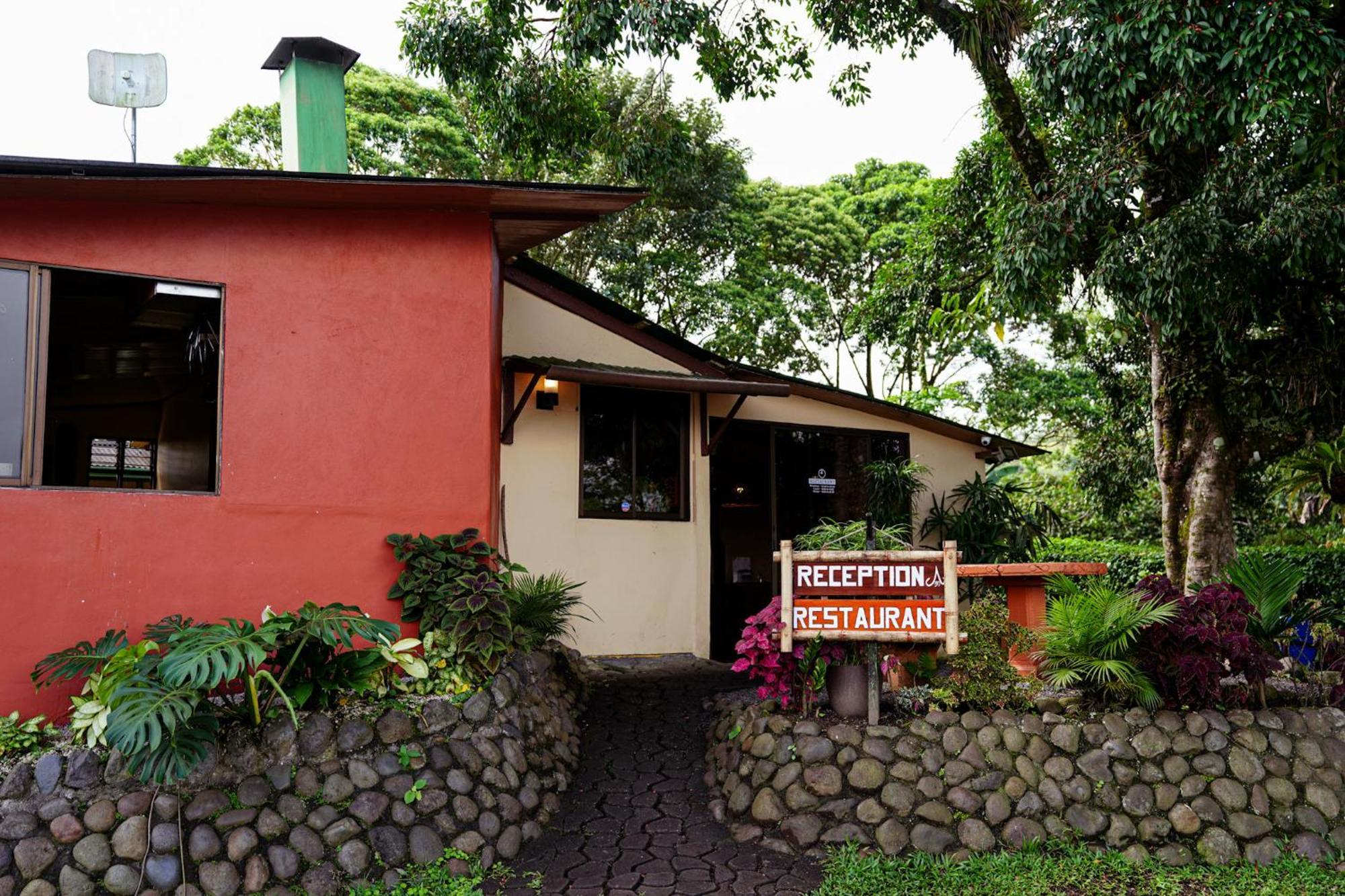 Essence Arenal Spa & Yoga El Castillo Экстерьер фото