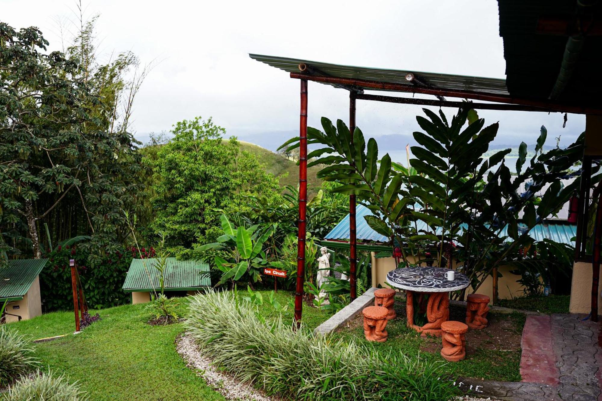 Essence Arenal Spa & Yoga El Castillo Экстерьер фото