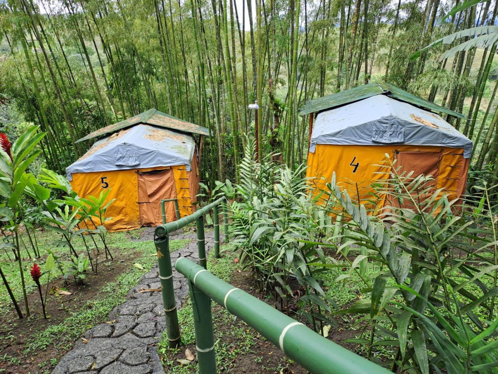 Essence Arenal Spa & Yoga El Castillo Экстерьер фото